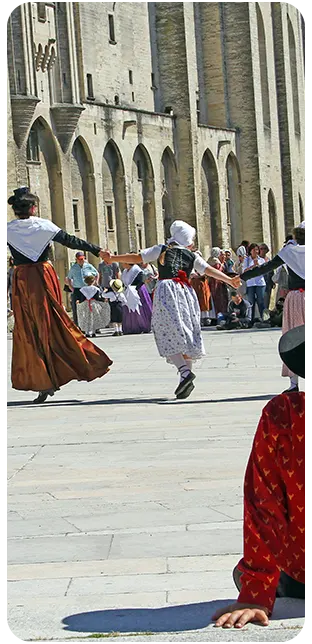 La fete en Provence aujourd-hui